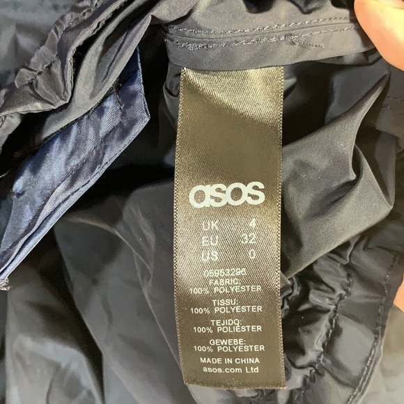 NWOT. Boho ASOS 0 Black Oversized Full Zip Drawstring Jacket. - Picture 7 of 11